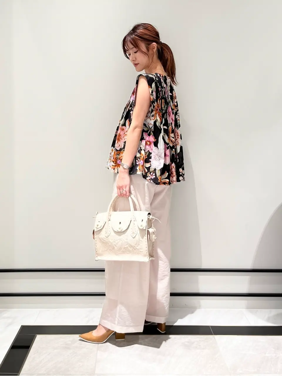 GRACE CONTINENTAL A.Kameyama コーディネート画像