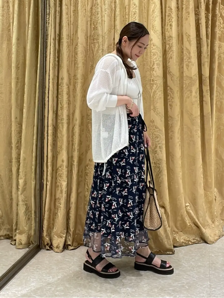 GRACE CONTINENTAL 泉　敦子 コーディネート画像