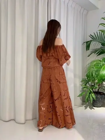 GRACE CONTINENTAL Hikaru Okada コーディネート画像