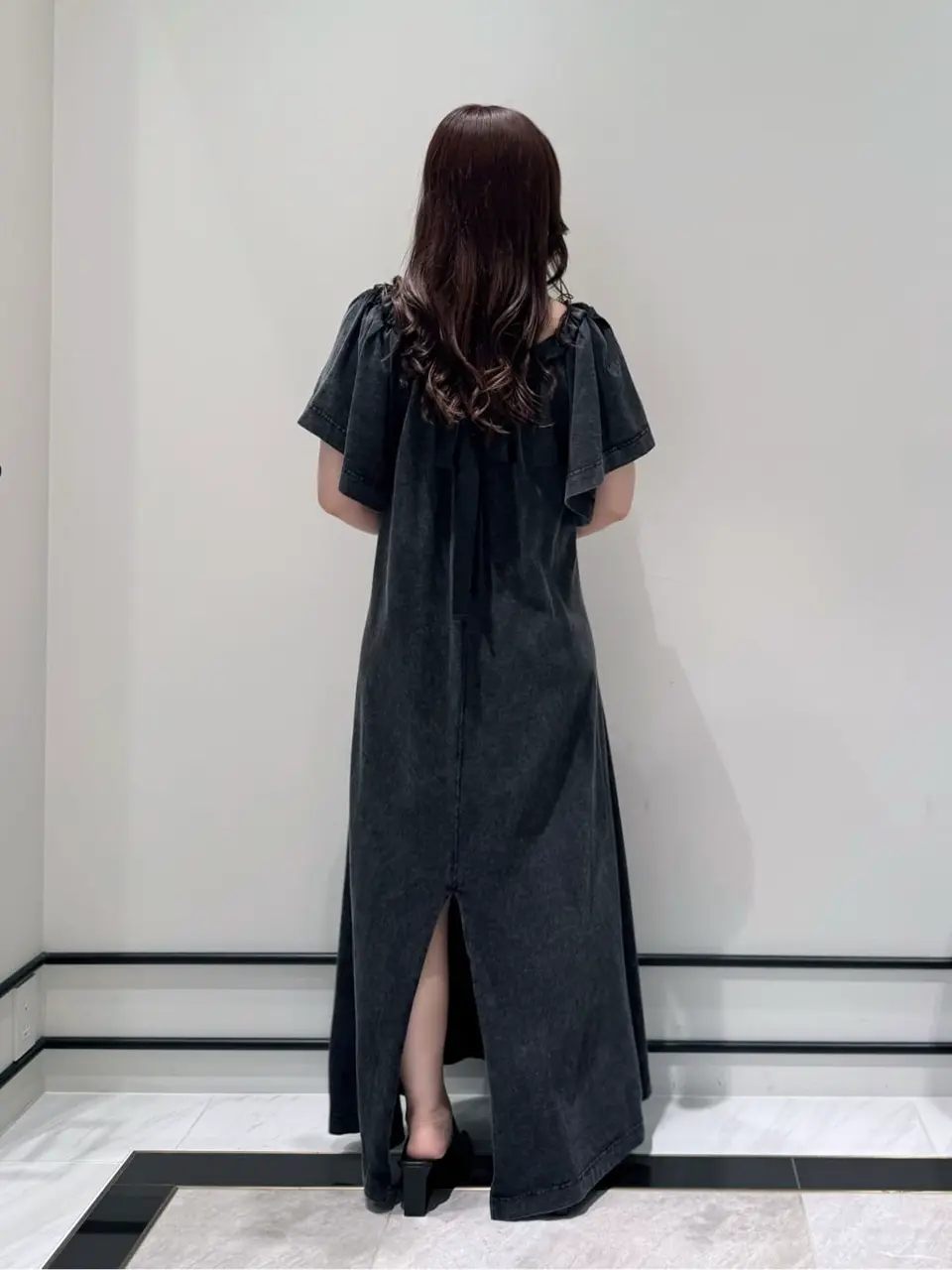 GRACE CONTINENTAL MOMOKO コーディネート画像