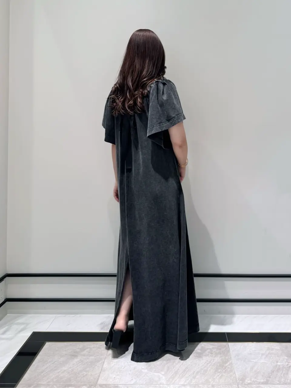 GRACE CONTINENTAL MOMOKO コーディネート画像