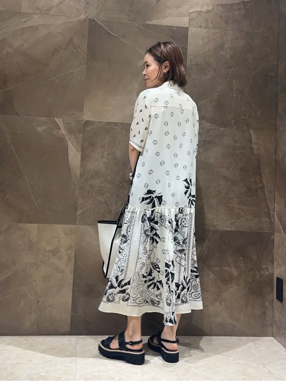 GRACE CONTINENTAL 穐山　香織 コーディネート画像