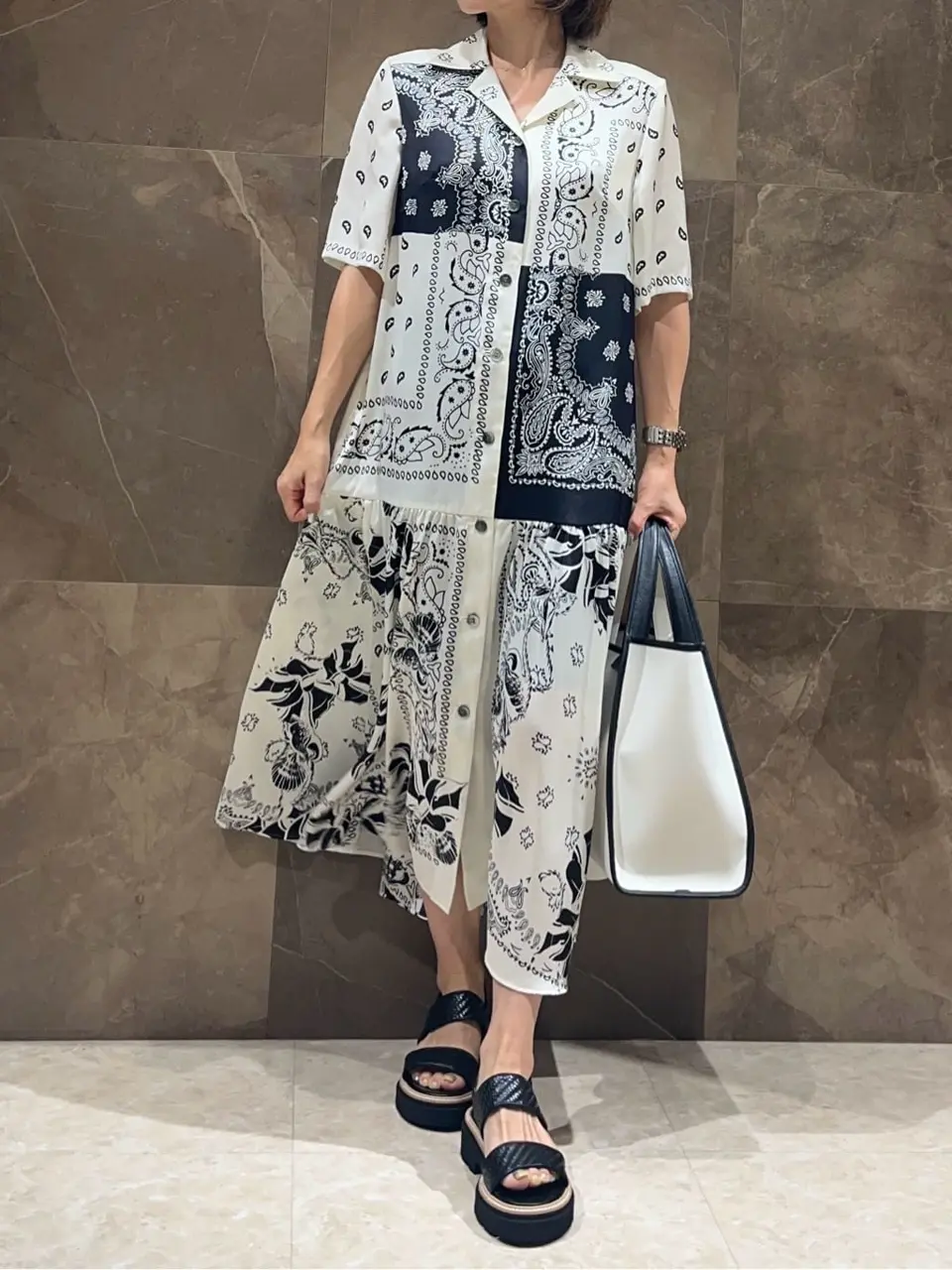 GRACE CONTINENTAL 穐山　香織 コーディネート画像