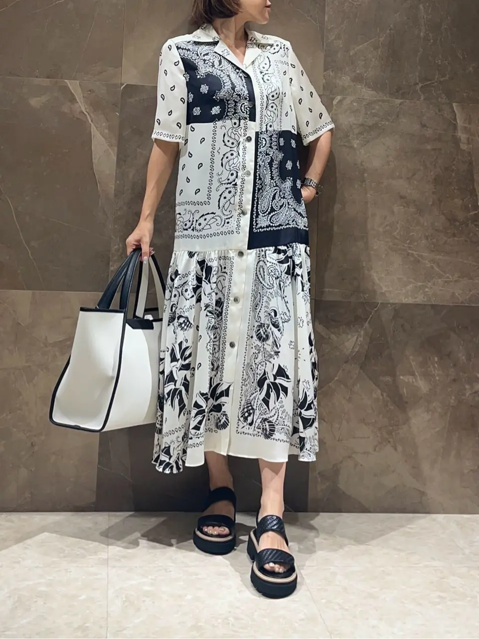 GRACE CONTINENTAL 穐山　香織 コーディネート画像