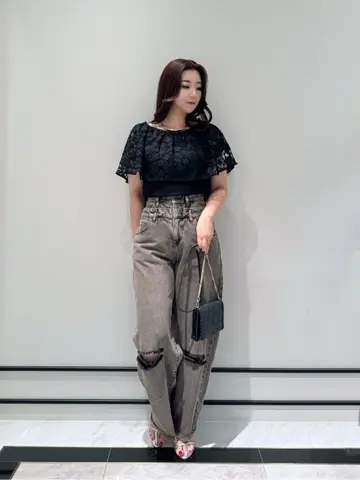 GRACE CONTINENTAL MOMOKO コーディネート画像