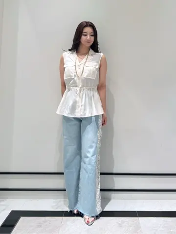 GRACE CONTINENTAL MOMOKO コーディネート画像