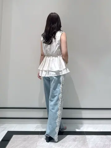 GRACE CONTINENTAL MOMOKO コーディネート画像