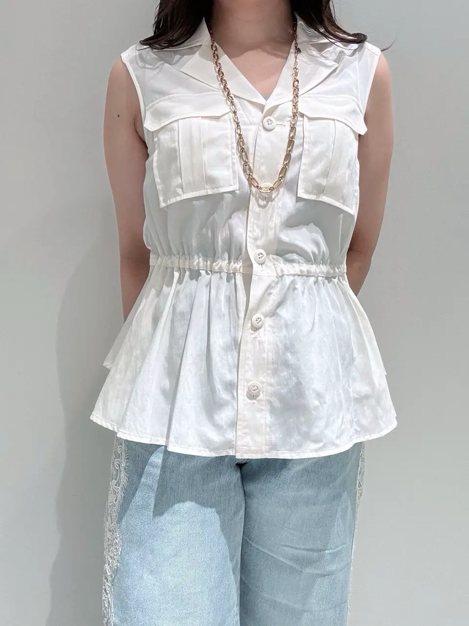 GRACE CONTINENTAL MOMOKO コーディネート画像