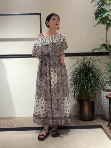 GRACE CONTINENTAL N.YURI コーディネート画像