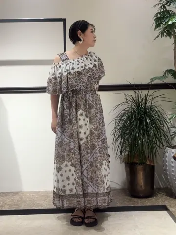 GRACE CONTINENTAL N.YURI コーディネート画像