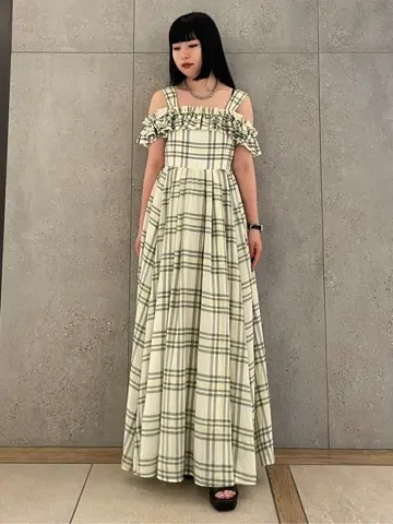 GRACE CONTINENTAL 清水　杏梨 コーディネート画像