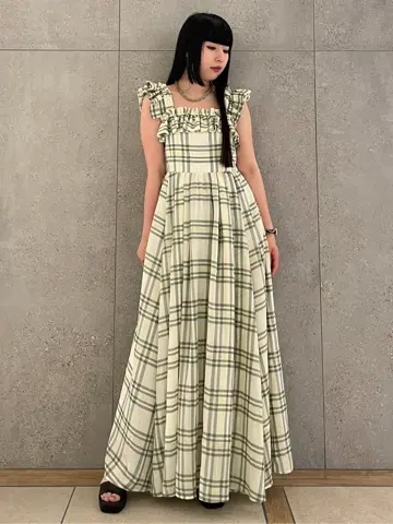 GRACE CONTINENTAL 清水　杏梨 コーディネート画像