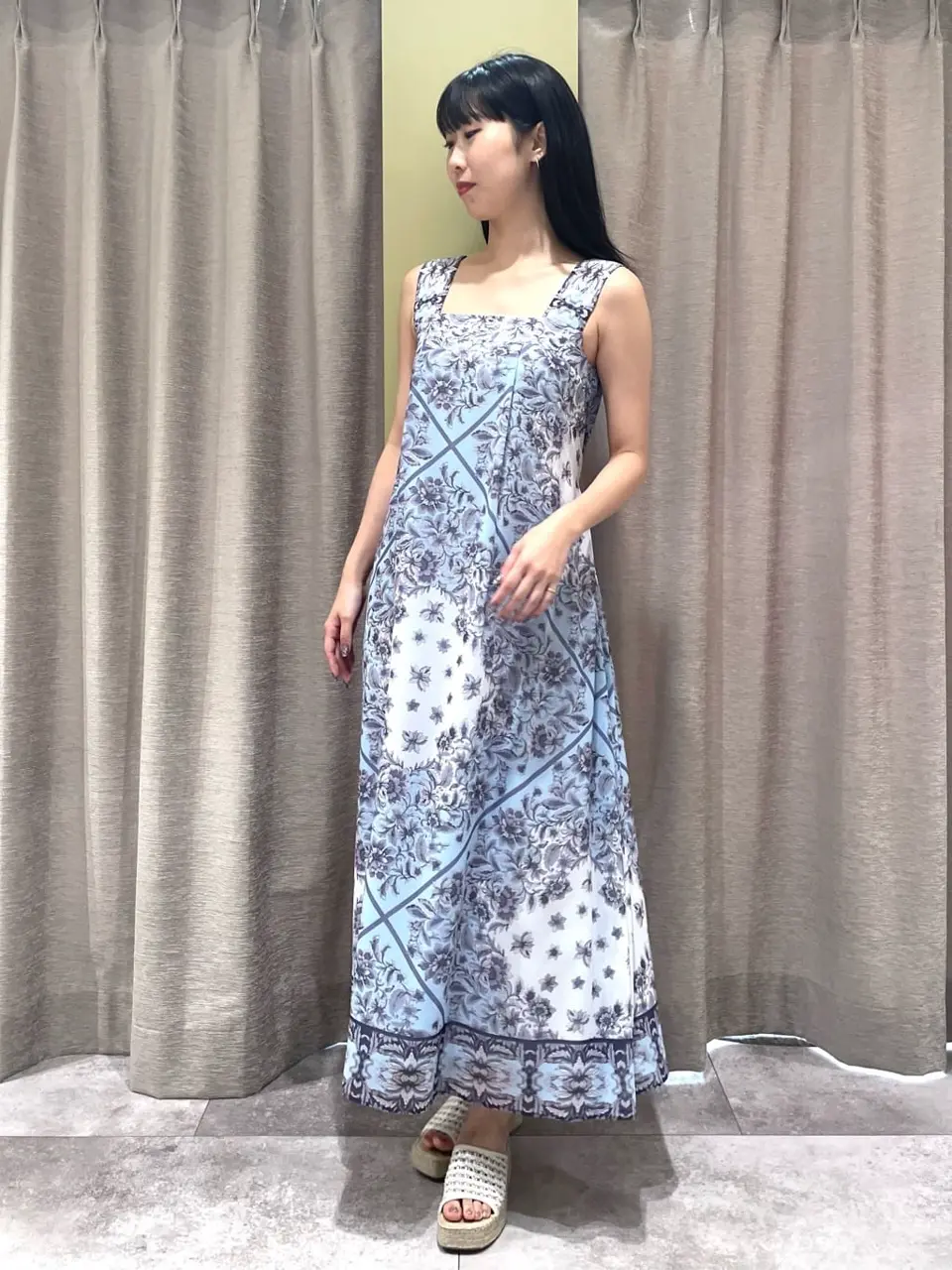 GRACE CONTINENTAL 端場　わかな コーディネート画像