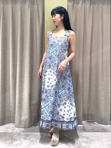 GRACE CONTINENTAL 端場　わかな コーディネート画像