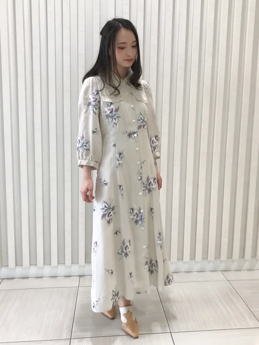 GRACE CONTINENTAL Nakatsu.m コーディネート画像