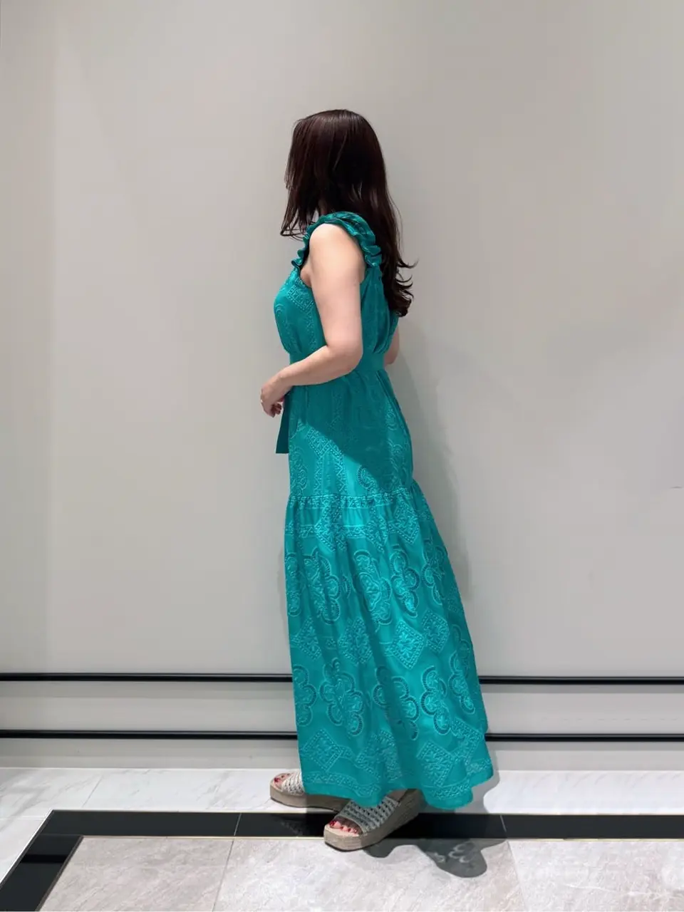 GRACE CONTINENTAL MOMOKO コーディネート画像