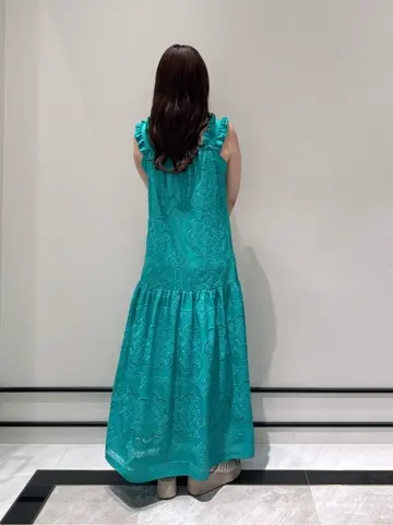 GRACE CONTINENTAL MOMOKO コーディネート画像