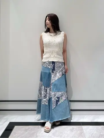 GRACE CONTINENTAL MOMOKO コーディネート画像