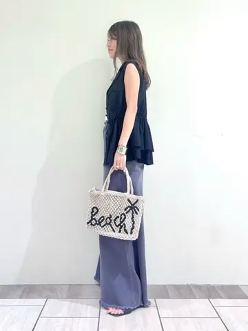 GRACE CONTINENTAL yukimi yonee コーディネート画像