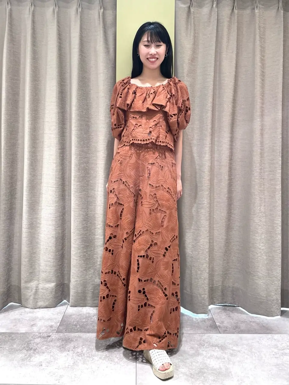 GRACE CONTINENTAL 端場　わかな コーディネート画像