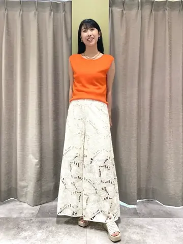 GRACE CONTINENTAL 端場　わかな コーディネート画像