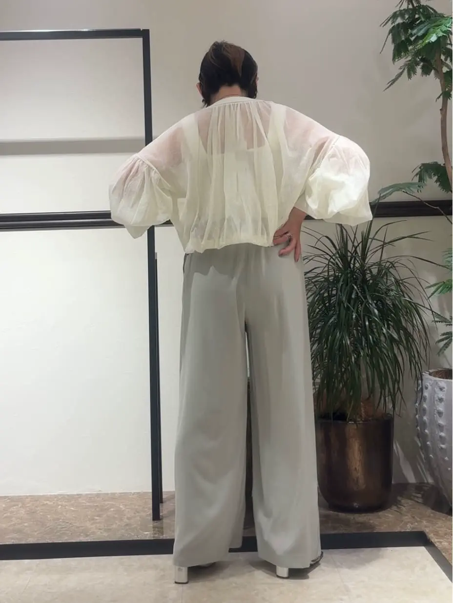 GRACE CONTINENTAL N.YURI コーディネート画像