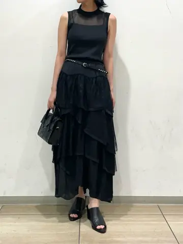 GRACE CONTINENTAL yoshi コーディネート画像