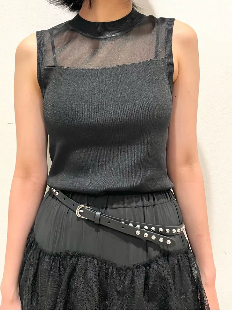 GRACE CONTINENTAL yoshi コーディネート画像