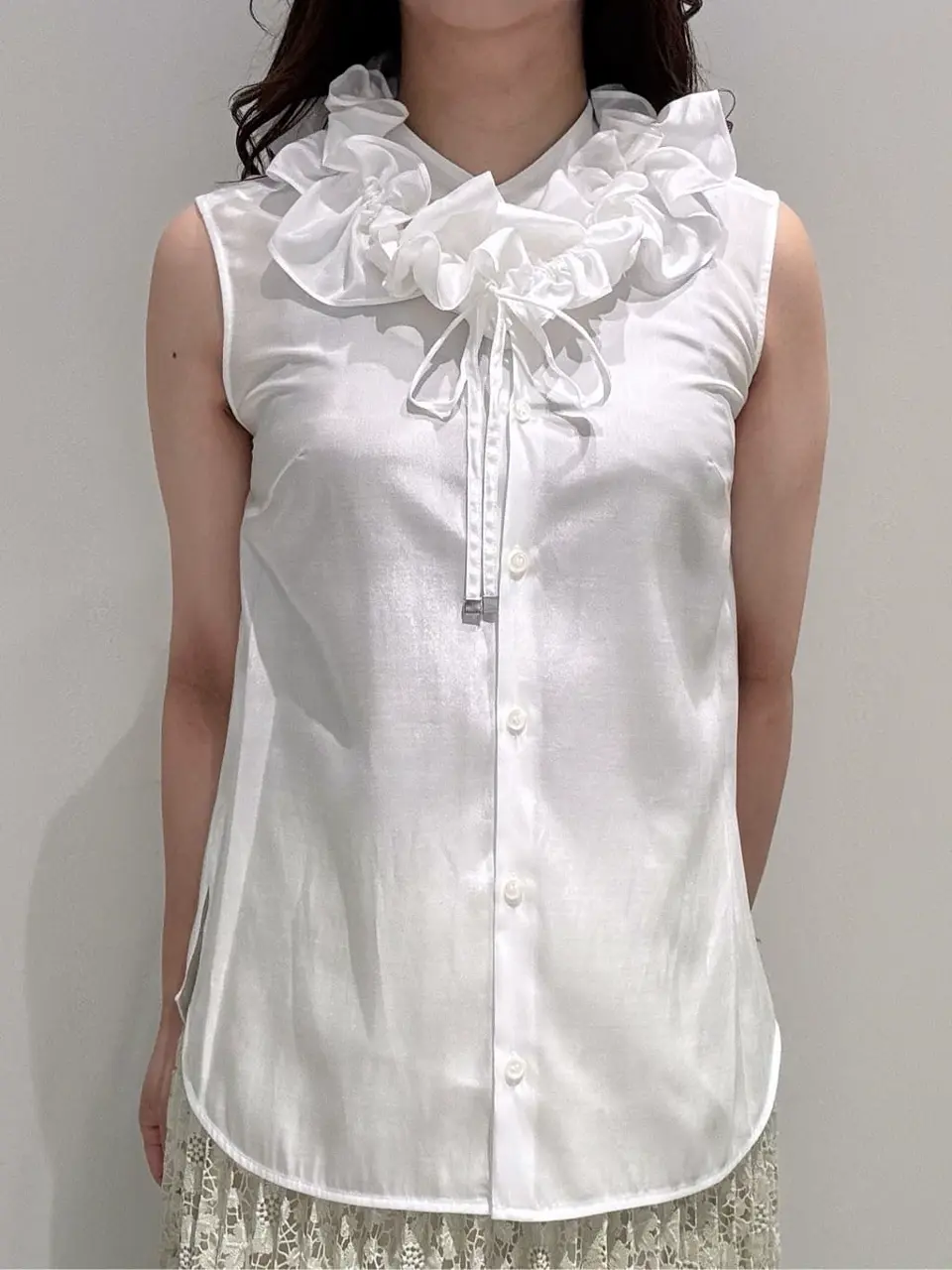 GRACE CONTINENTAL MOMOKO コーディネート画像