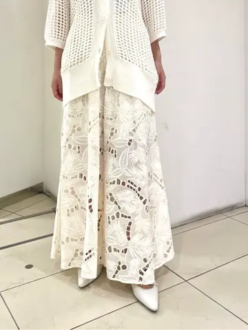 GRACE CONTINENTAL yoshi コーディネート画像