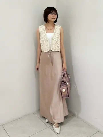 GRACE CONTINENTAL MORITA AI コーディネート画像