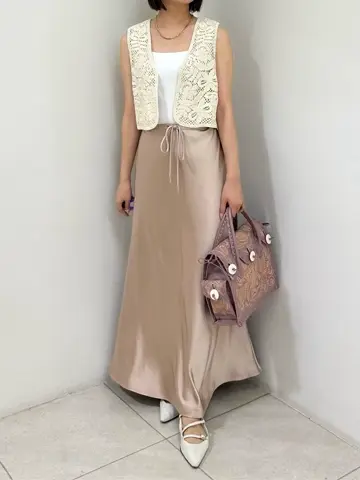 GRACE CONTINENTAL MORITA AI コーディネート画像