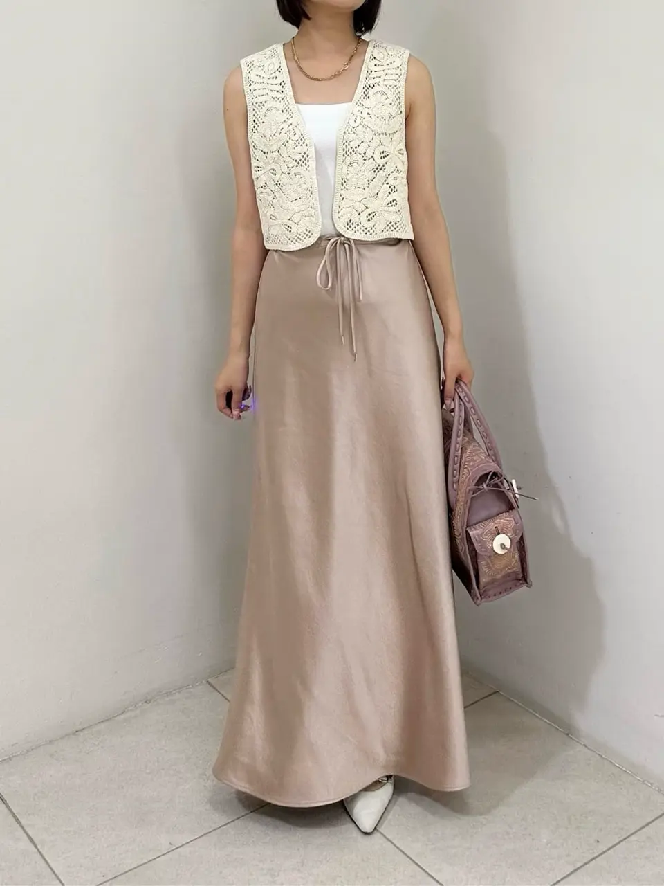 GRACE CONTINENTAL MORITA AI コーディネート画像