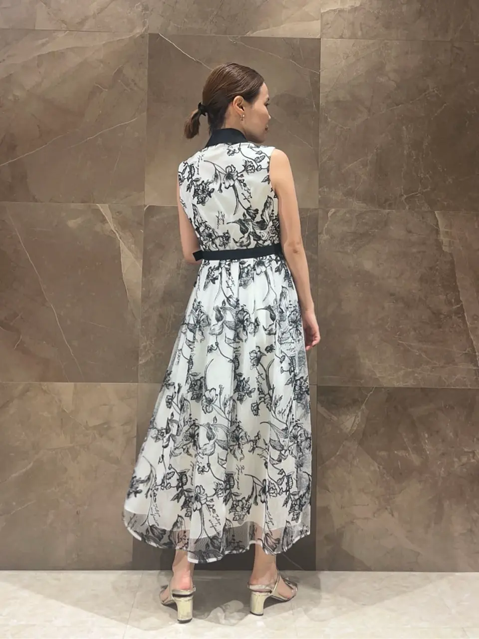 GRACE CONTINENTAL 穐山　香織 コーディネート画像