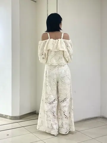 GRACE CONTINENTAL yoshi コーディネート画像