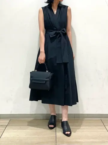 GRACE CONTINENTAL yoshi コーディネート画像