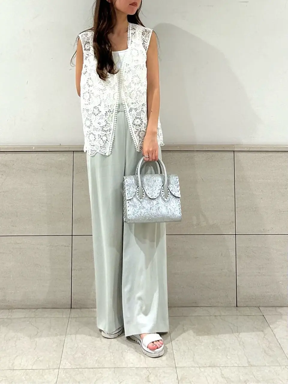 GRACE CONTINENTAL 加藤   恵理奈 コーディネート画像