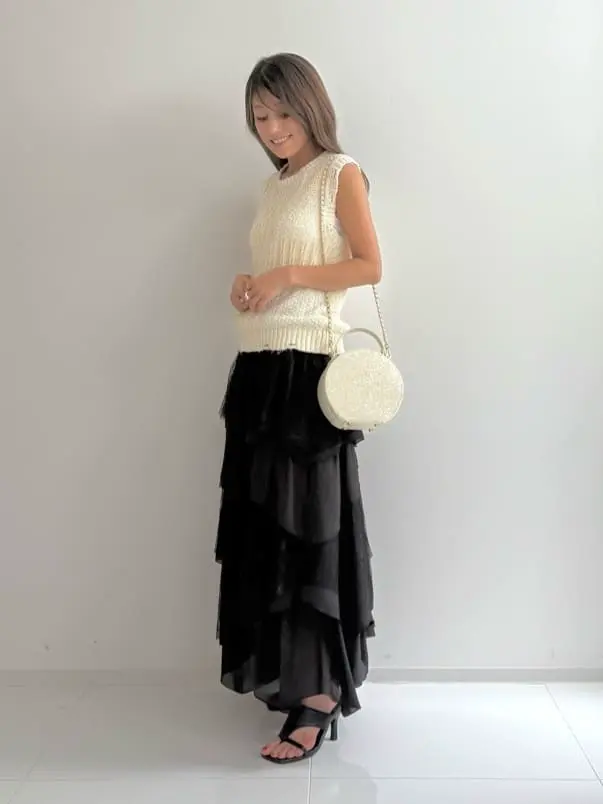 GRACE CONTINENTAL yukimi yonee コーディネート画像