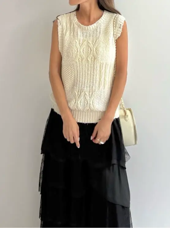 GRACE CONTINENTAL yukimi yonee コーディネート画像