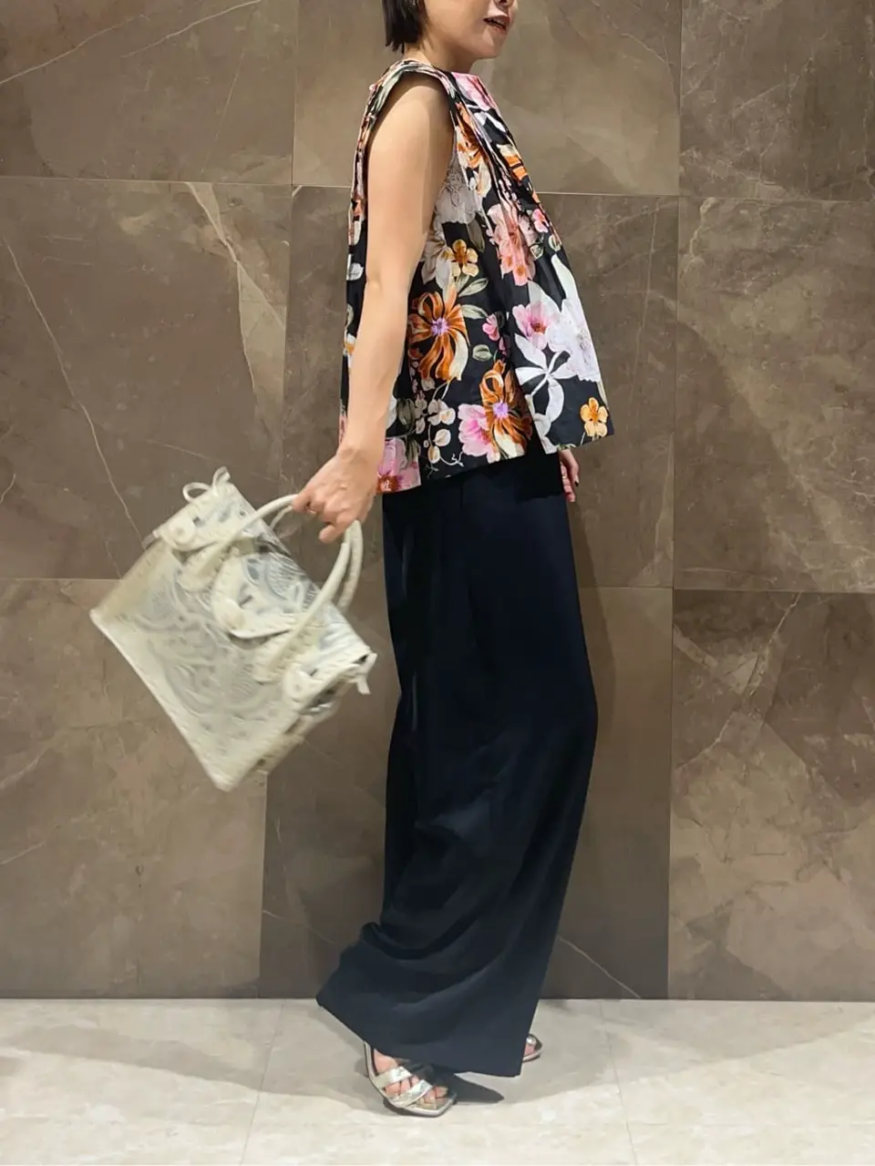 GRACE CONTINENTAL 穐山　香織 コーディネート画像