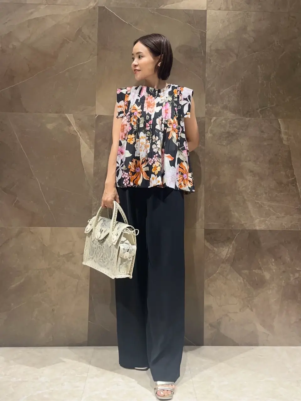 GRACE CONTINENTAL 穐山　香織 コーディネート画像