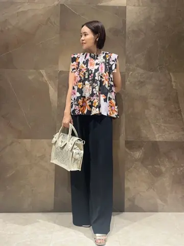 GRACE CONTINENTAL 穐山　香織 コーディネート画像