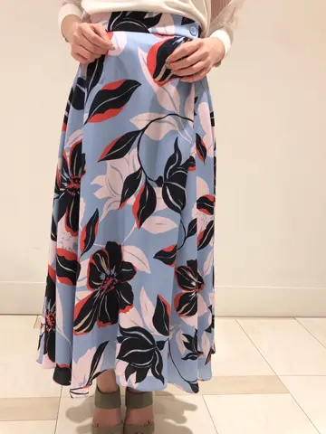 GRACE CONTINENTAL minami コーディネート画像