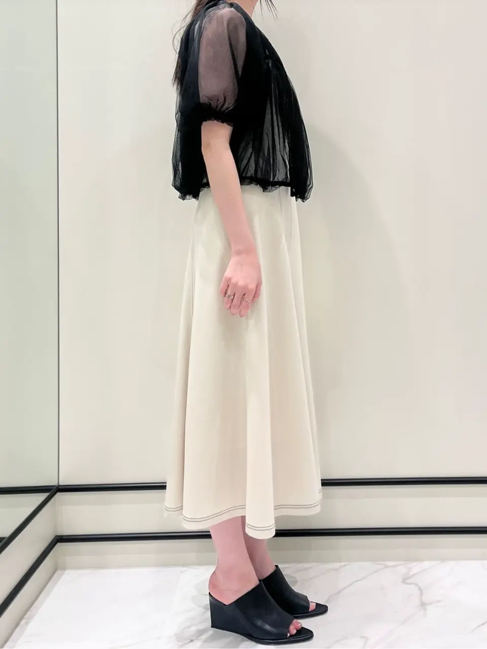 GRACE CONTINENTAL Hotei コーディネート画像