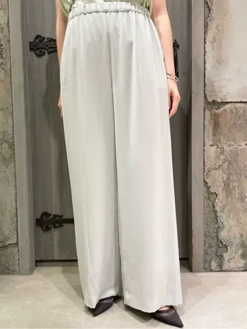 GRACE CONTINENTAL minami コーディネート画像