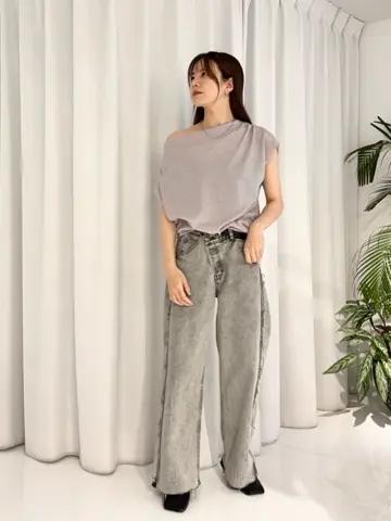 GRACE CONTINENTAL Hikaru Okada コーディネート画像