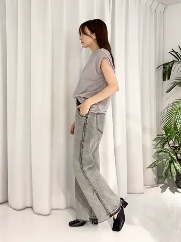 GRACE CONTINENTAL Hikaru Okada コーディネート画像