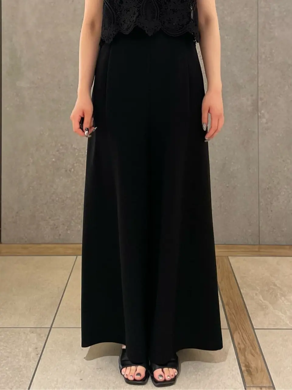 GRACE CONTINENTAL 清水　杏梨 コーディネート画像