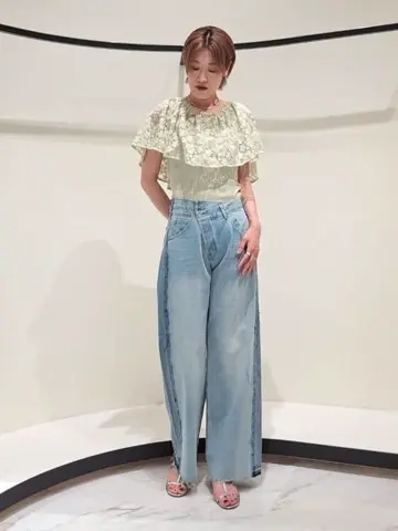 GRACE CONTINENTAL 今野　志保 コーディネート画像