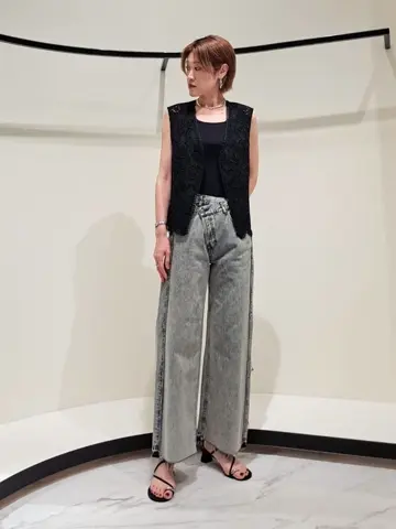 GRACE CONTINENTAL 今野　志保 コーディネート画像